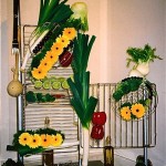 Présentation de différentes grilles de four. Design Inspirations Florales pour le  concours d'art floral Bagatelle 2004, 1er prix thème cuisine du monde.
